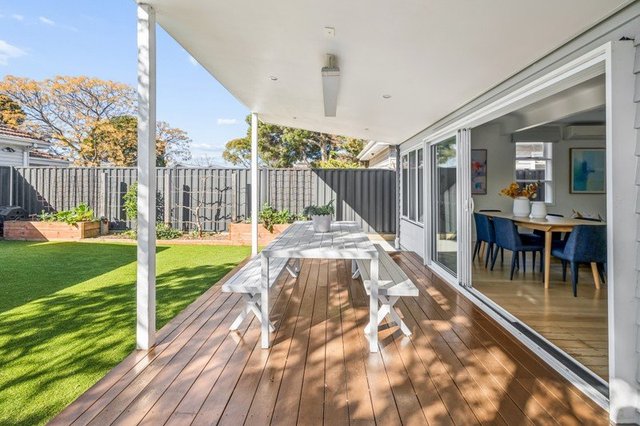 702 Barkly Street, VIC 3012