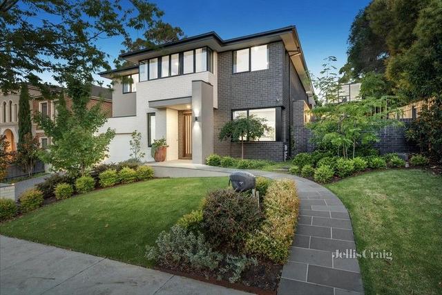 9 Tudor Court, VIC 3104