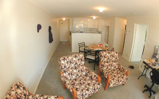 Lounge/Dining (2002-08-21)