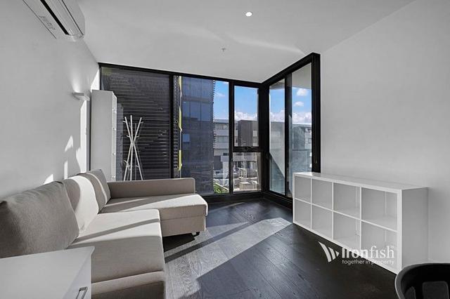 304/33 Blackwood Street, VIC 3051