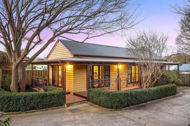 9-11 Brisbane Street, NSW 2577