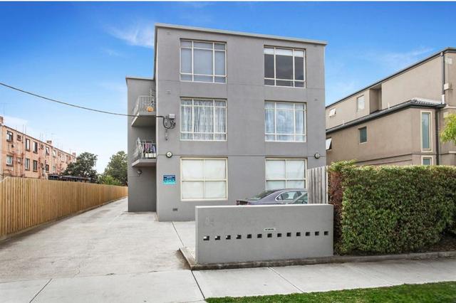 2/104 Cross Street, VIC 3011