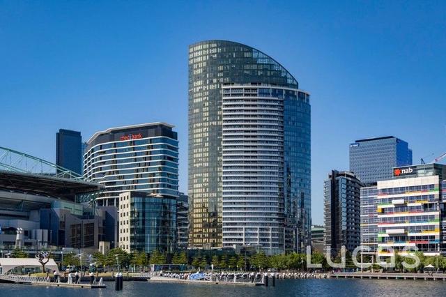 2609A/100 Harbour Esp, VIC 3008