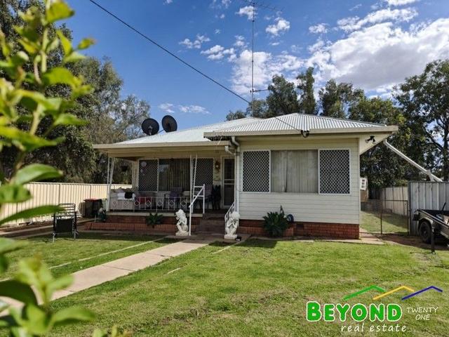 22 Yalcogrin Street, NSW 2828