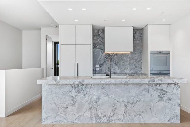 102/39 Bay Street, VIC 3215