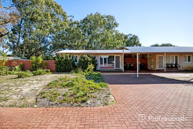 4/43 Golders Way, WA 6064