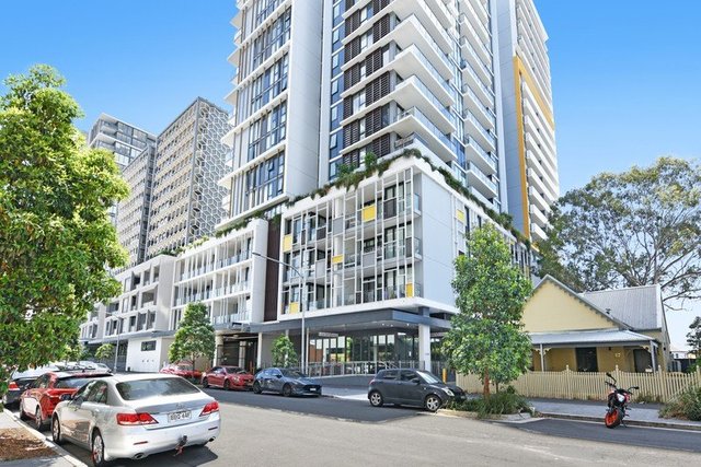 East Street, NSW 2142