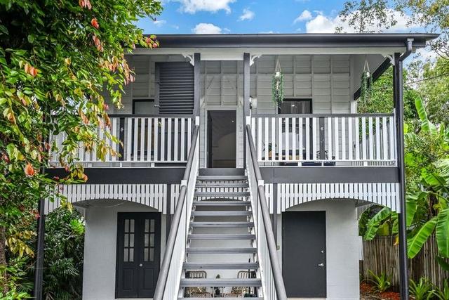 14 Fourth Avenue, QLD 4810