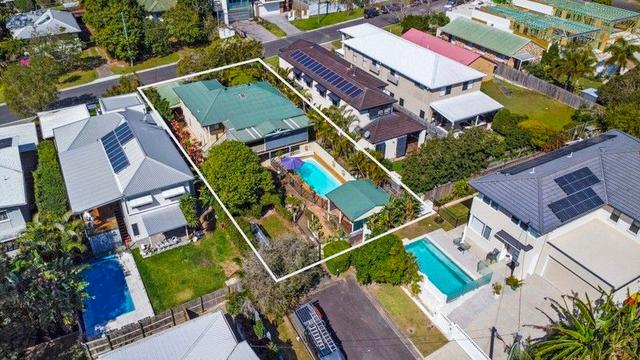 14 Barrhead Street, QLD 4012