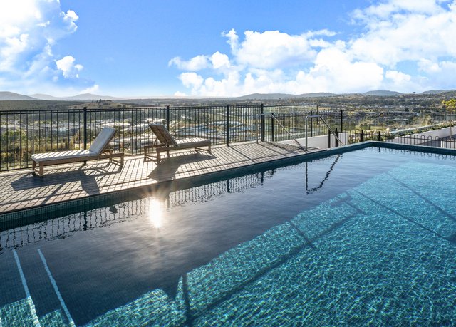 418/69 John Gorton Drive, ACT 2611