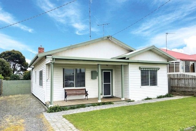 105 Blair Street, VIC 3305
