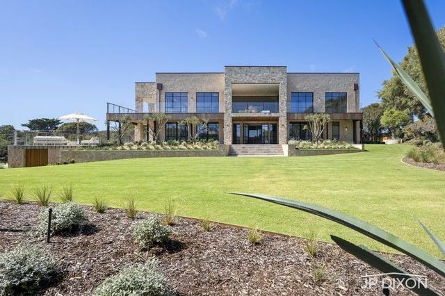 2 Cape Court, VIC 3939
