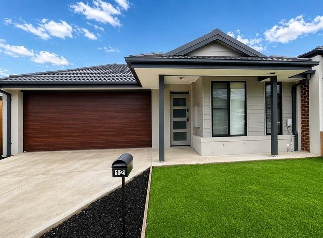 12 Wildlife  Circuit, VIC 3336