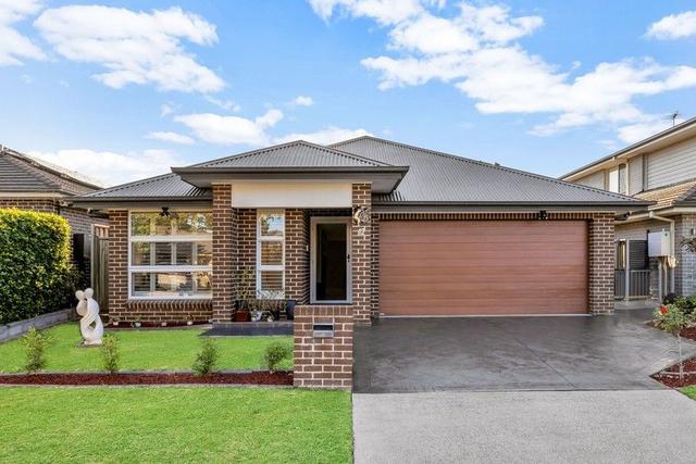 12 Turon Crescent, NSW 2769