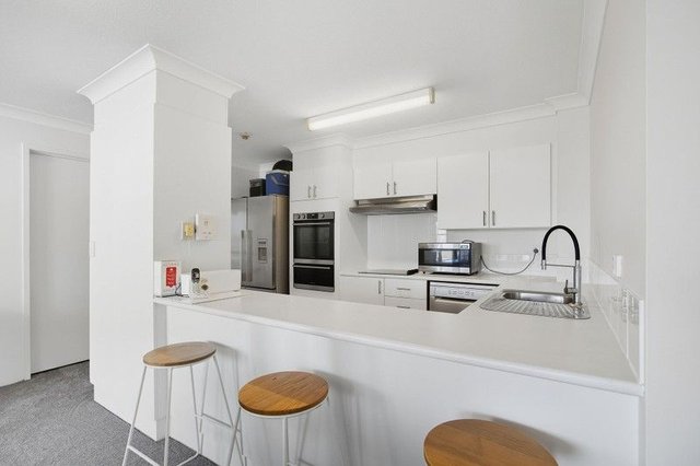 1310/70 Remembrance Drive, QLD 4217