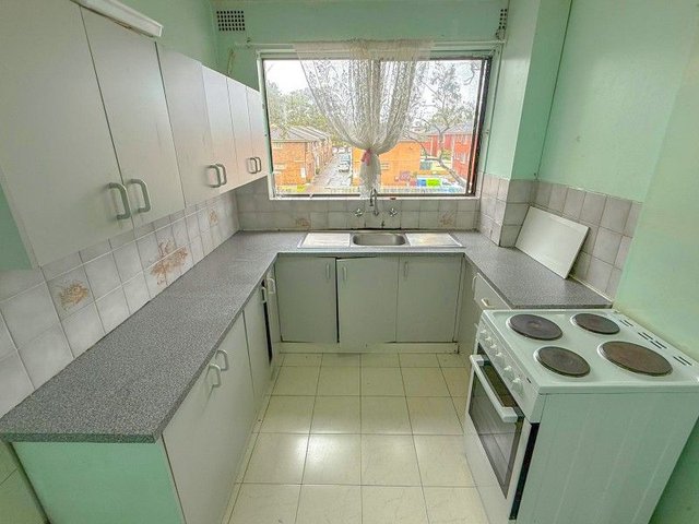 9/91a Longfield Street, NSW 2166