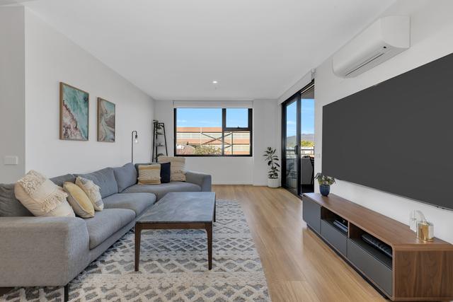 202/25 Challis Street, ACT 2602