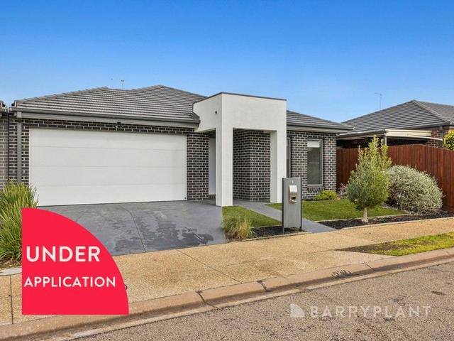9 Teatree Place, VIC 3939