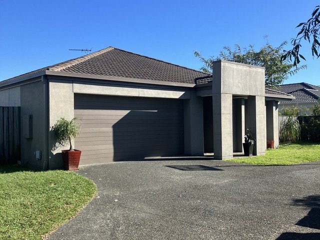 7 Kempsey Close, QLD 4018