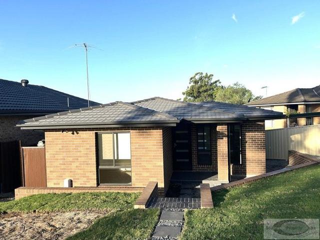 1A Bronte Place, NSW 2560