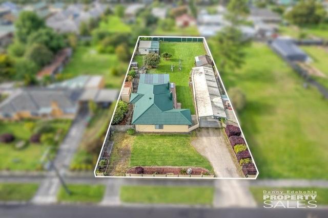 10 Service Road, VIC 3825