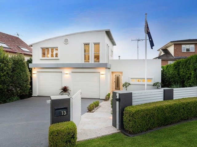 13 Gundawarra Street, NSW 2229