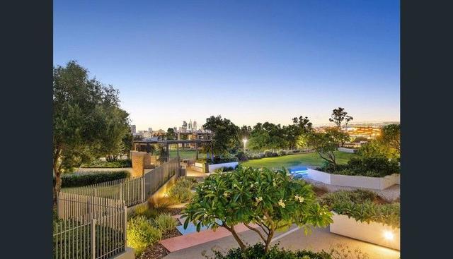 1307/96 Bow River Crescent, WA 6100