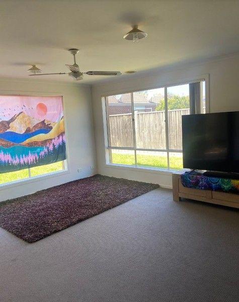 5 Mallard Close, VIC 3027