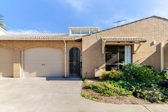 9/4 Merope Close, WA 6168