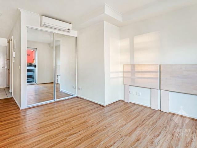 802/118 Franklin Street, VIC 3000