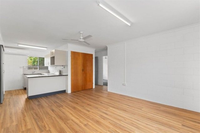 2/27 Sonia Street, QLD 4815