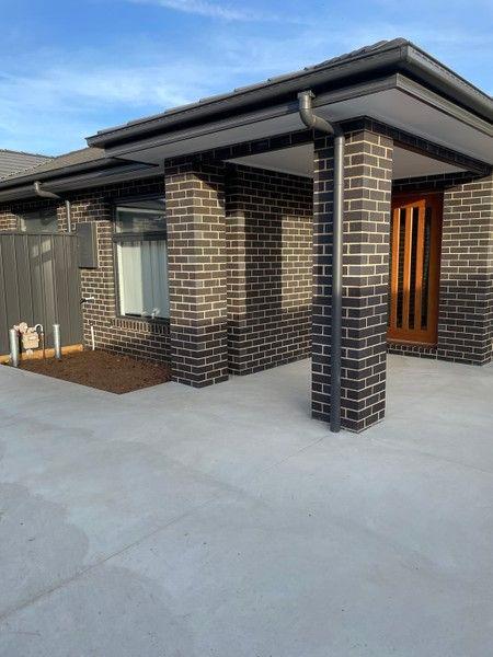 2/4 Collet Street, VIC 3630
