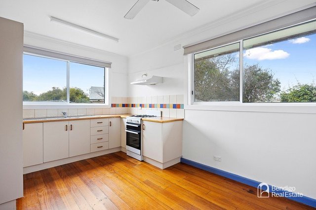 7 Swan St, VIC 3550