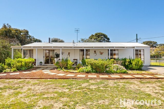 2 Tuart Court, WA 6215