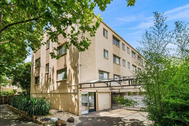 2/25 Redan Street, VIC 3182