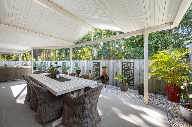 2/126 Amarina Avenue, QLD 4557