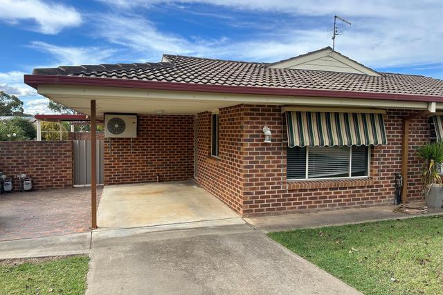 1/133 Hurley Street, NSW 2590