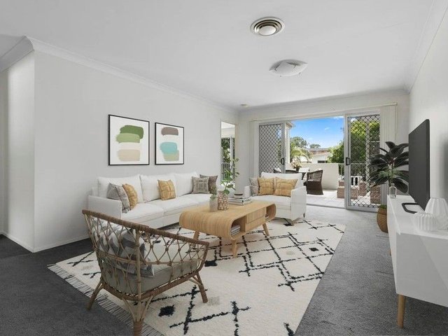 2/216 Riding Road, QLD 4171