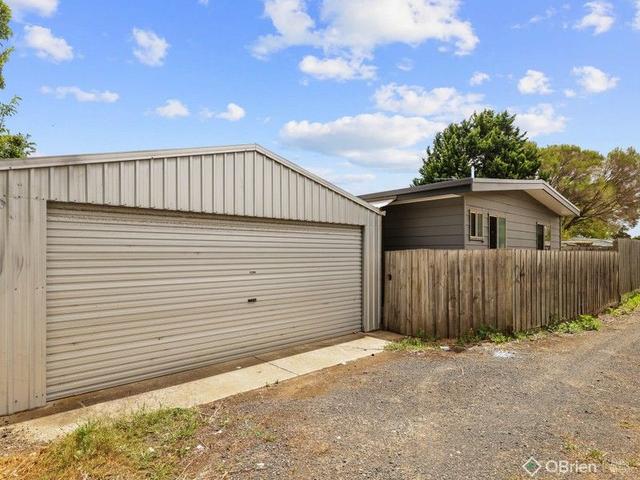 24 Wallace Street, VIC 3995