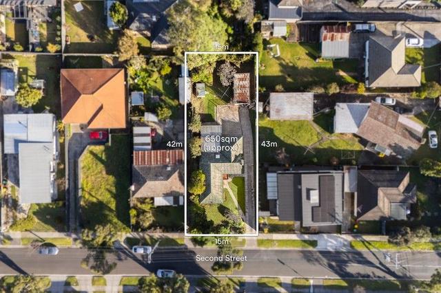 2 Second  Street, VIC 3169