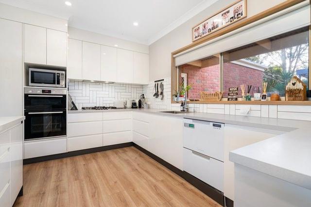 49 Willow Way, NSW 2640