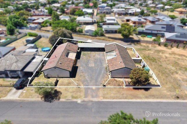 2-4 Harrison Street, VIC 3465