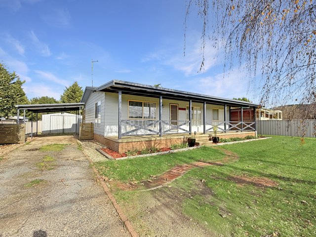 6 Willis Street, NSW 2583