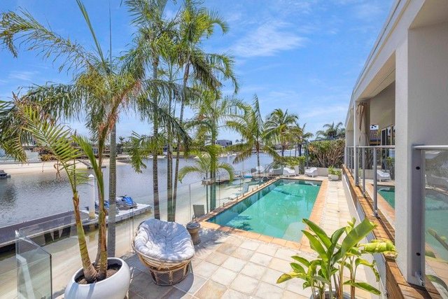 17 Cristobel Court, QLD 4218