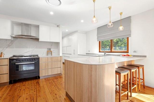 4 Bayly Court, NSW 2753