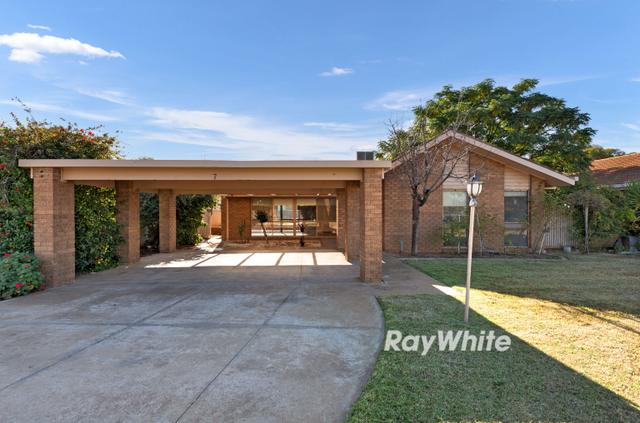 7 Aldinga Drive, VIC 3500