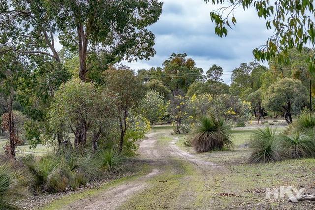 18 Heron Hill, WA 6084