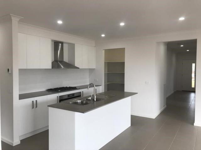 38 Hiskey Crescent, VIC 3030