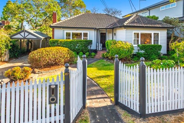 27 Charlton Street, VIC 3130