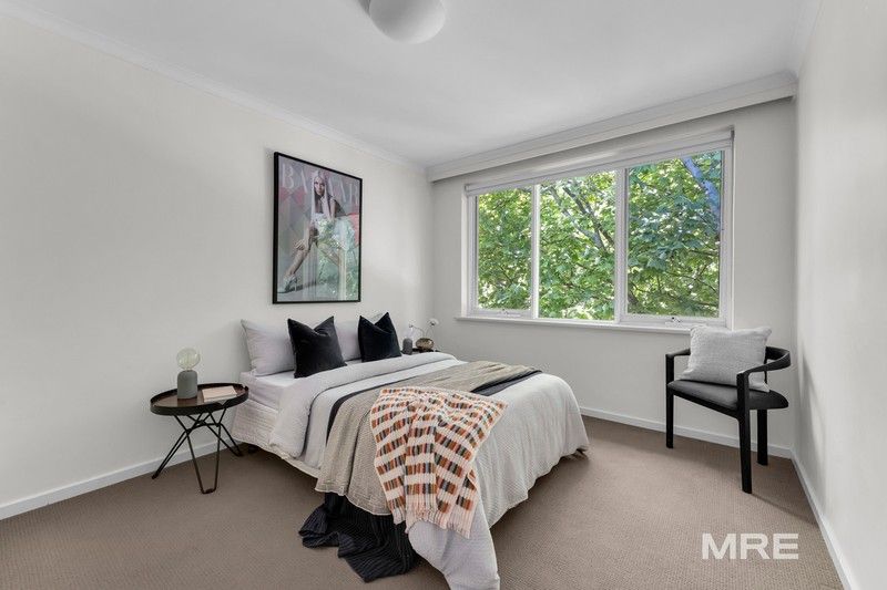 https://images.allhomes.com.au/property/photo/c4a3087c99c130bde0cf2daef00232ce_hd.jpg